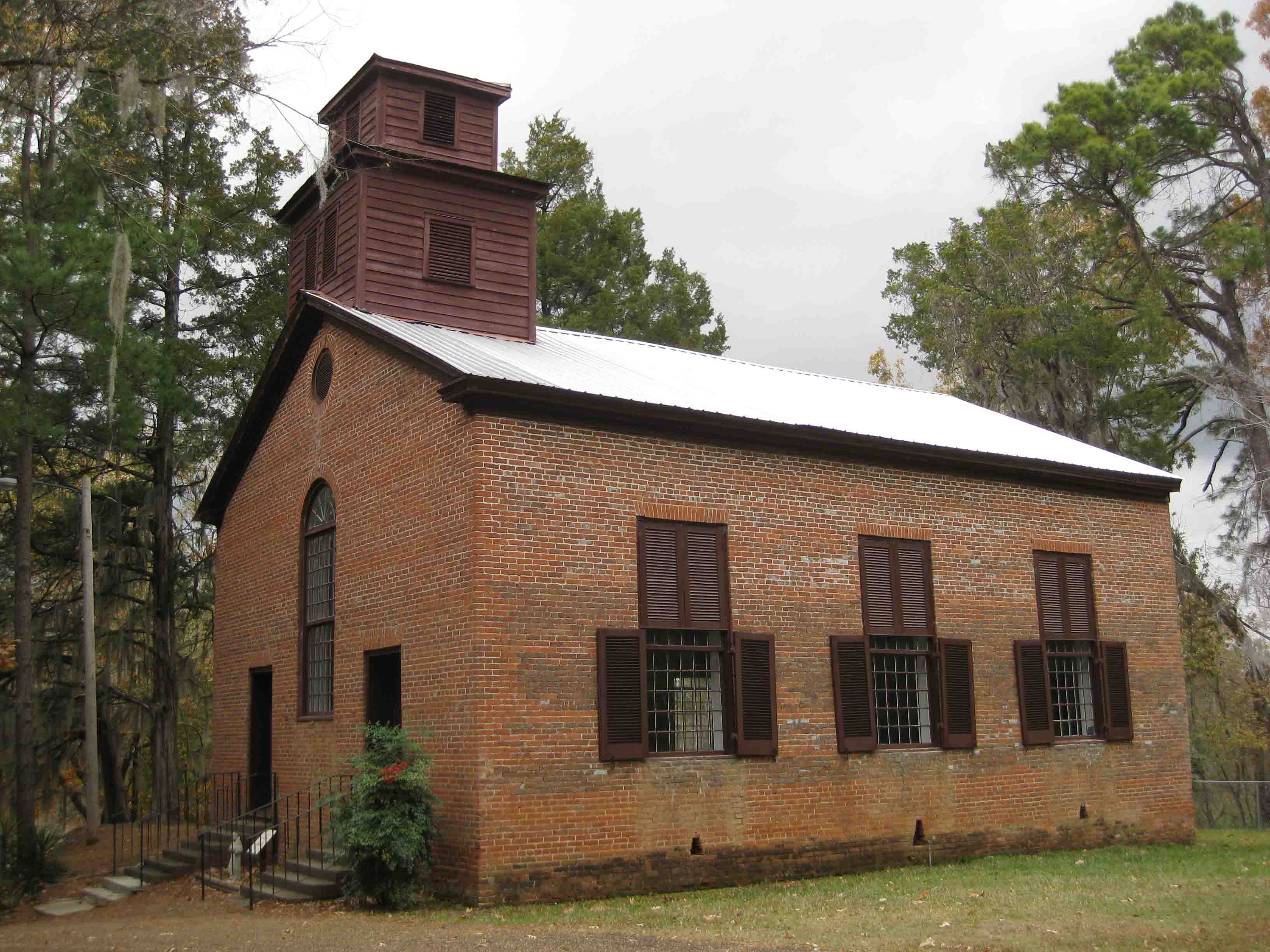 church at rocky springs on the scenicnatchez trace parkway